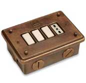 Art. 99 Rocker Switch/Outlet Combination